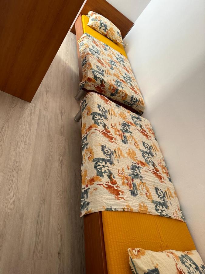 Апартаменти App 4 - 6 Persons Direct On The Seaside, 1St Floor Любач Екстер'єр фото