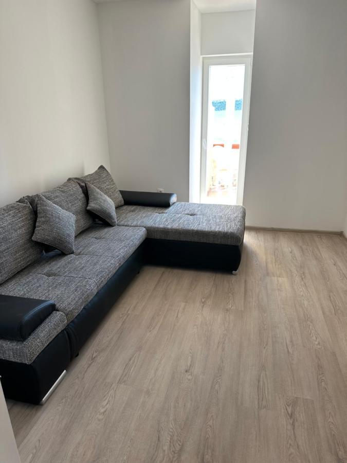 Апартаменти App 4 - 6 Persons Direct On The Seaside, 1St Floor Любач Екстер'єр фото
