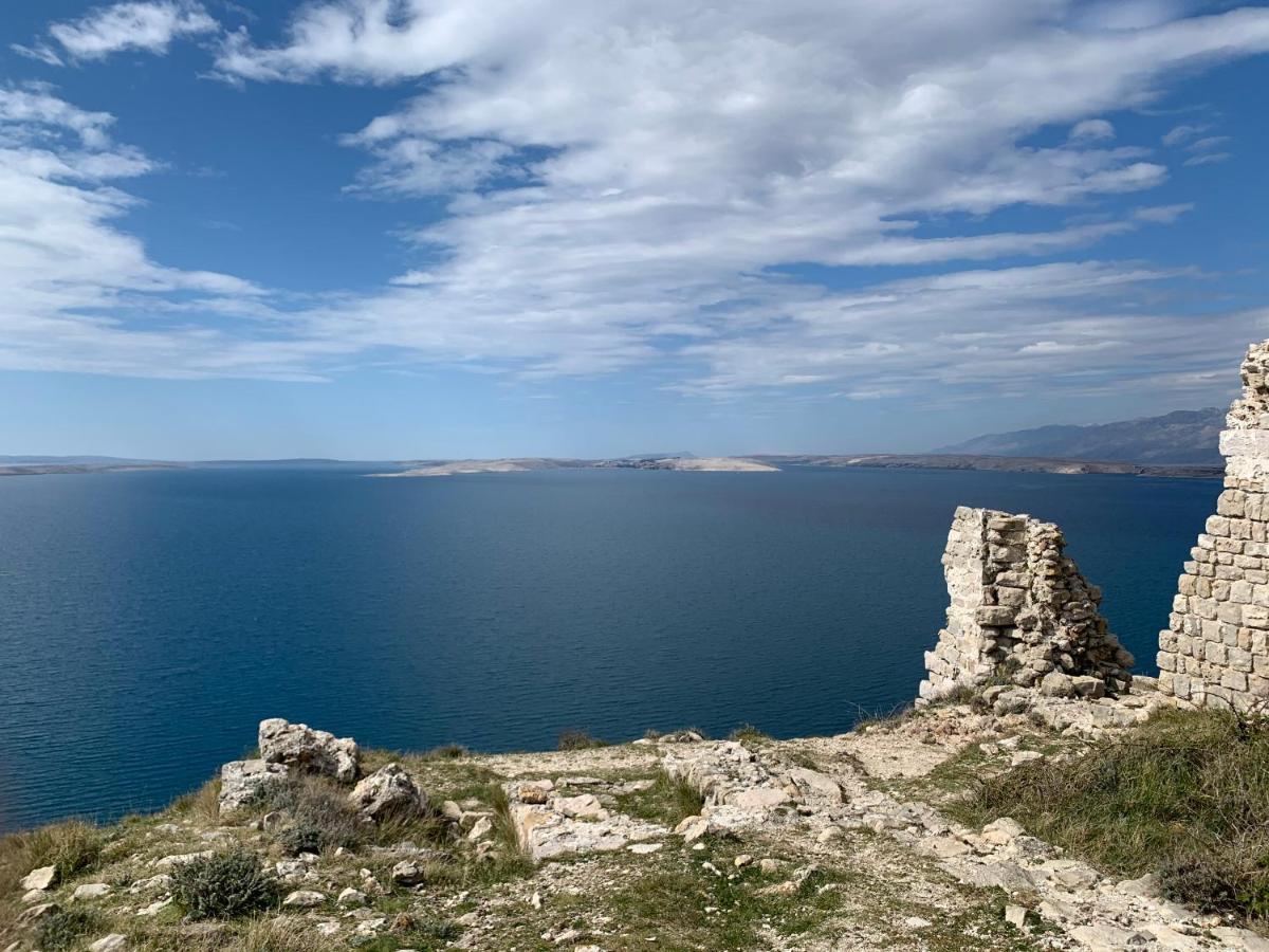 Апартаменти App 4 - 6 Persons Direct On The Seaside, 1St Floor Любач Екстер'єр фото
